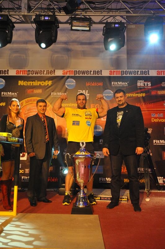 Nemiroff 2011 Right Hand