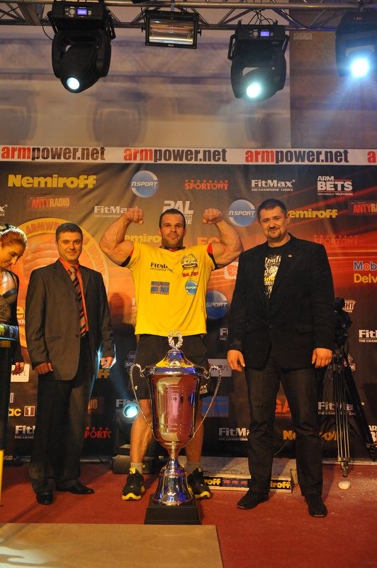 Nemiroff 2011 Right Hand