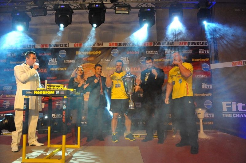 Nemiroff 2011 Right Hand