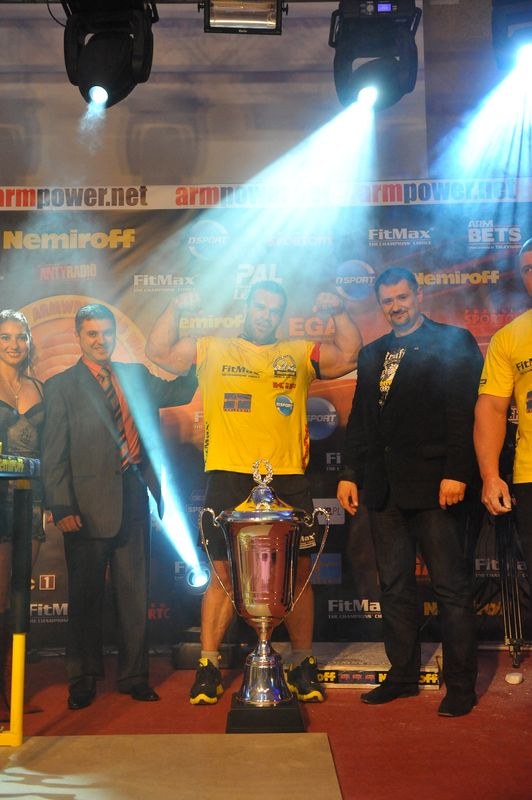 Nemiroff 2011 Right Hand