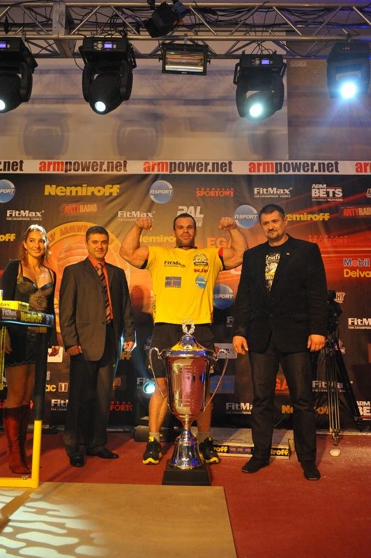 Nemiroff 2011 Right Hand