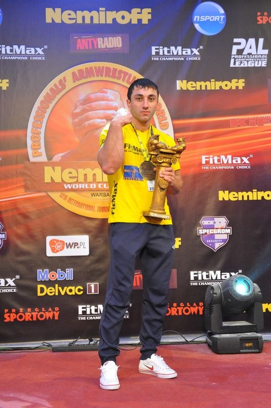 Nemiroff 2011 Right Hand