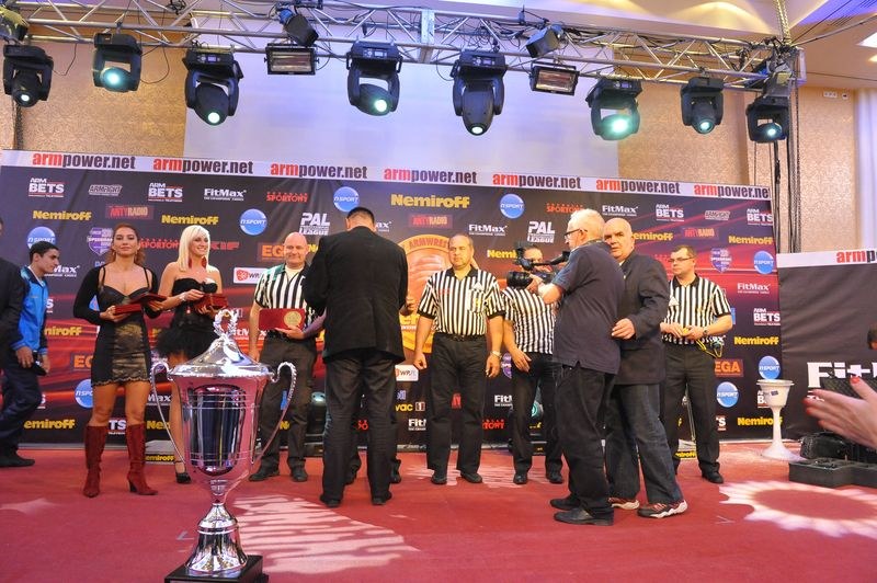 Nemiroff 2011 Right Hand