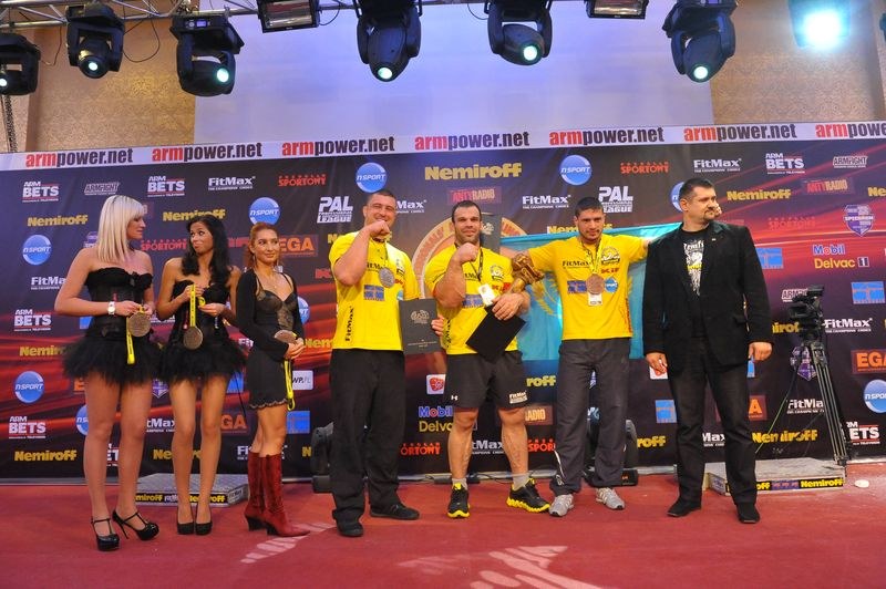 Nemiroff 2011 Right Hand