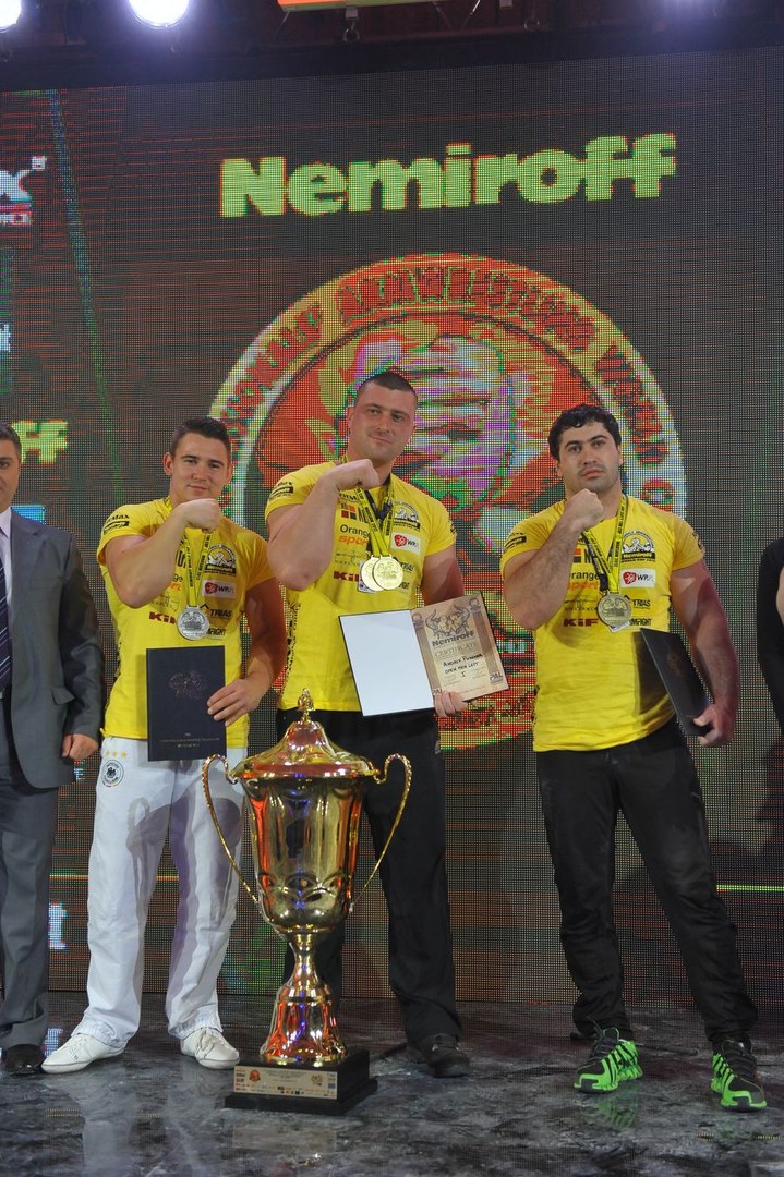 Nemiroff 2012 Left Hand