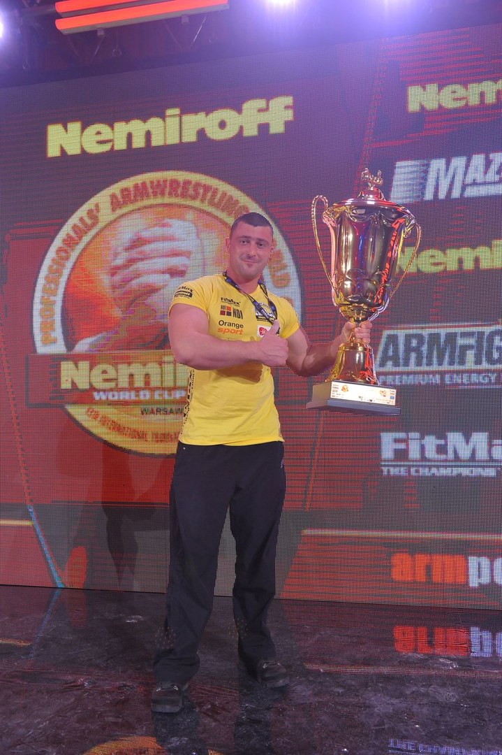 Nemiroff 2012 Right Hand