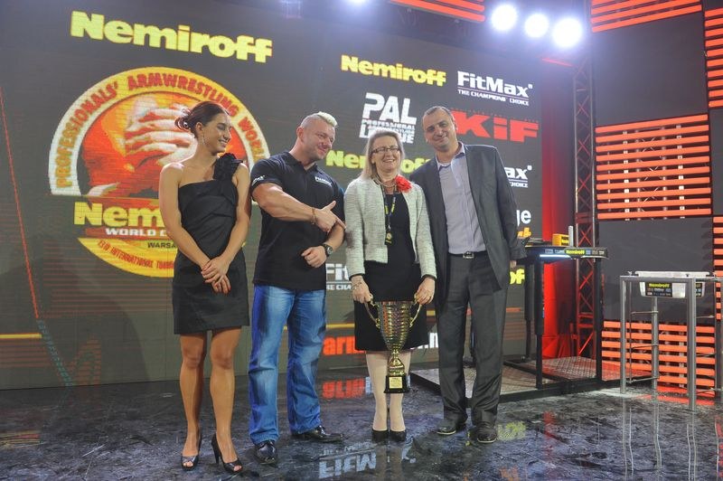 Nemiroff 2012 Right Hand