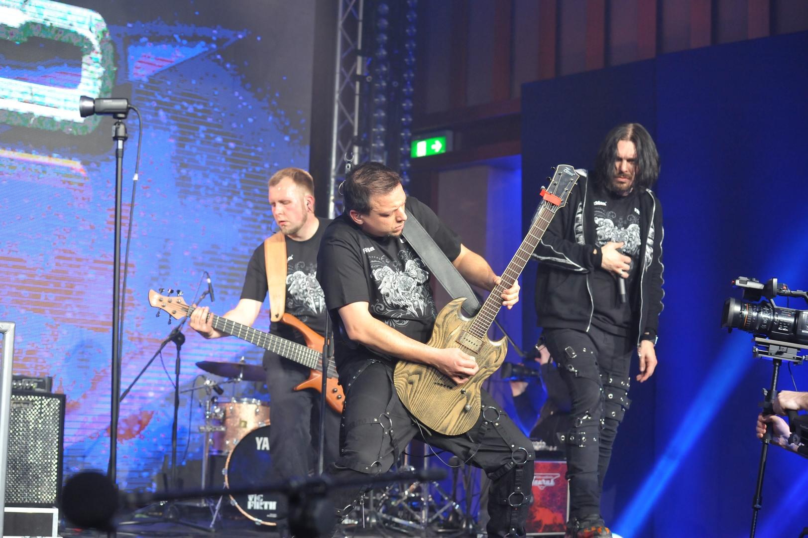 Nemiroff 2013 Left Hand