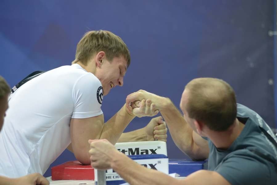 Russian National Championships 2014 Right Hand