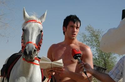 Vendetta In Dubai Preparing