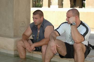 Vendetta In Dubai Preparing