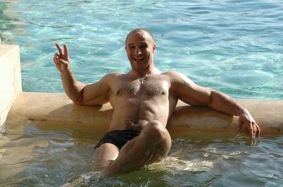 Vendetta In Dubai Preparing