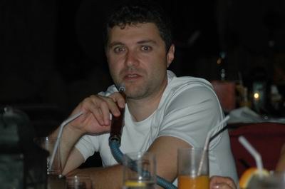 Vendetta In Dubai Preparing