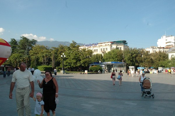 Vendetta Yalta Parade