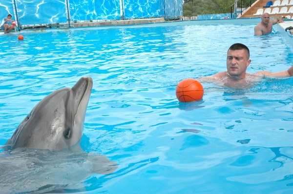 Vendetta Yalta Swimming Pool