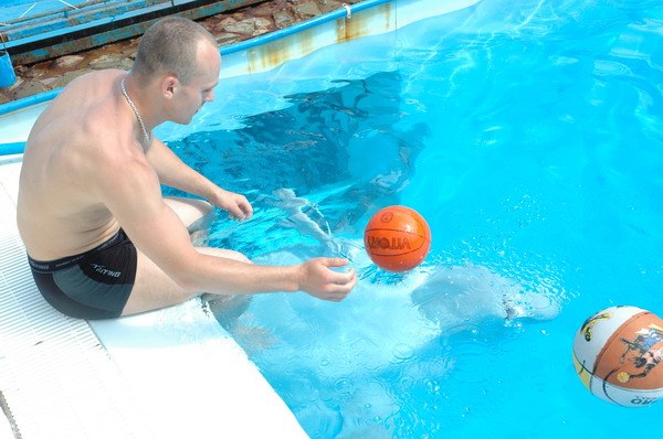 Vendetta Yalta Swimming Pool