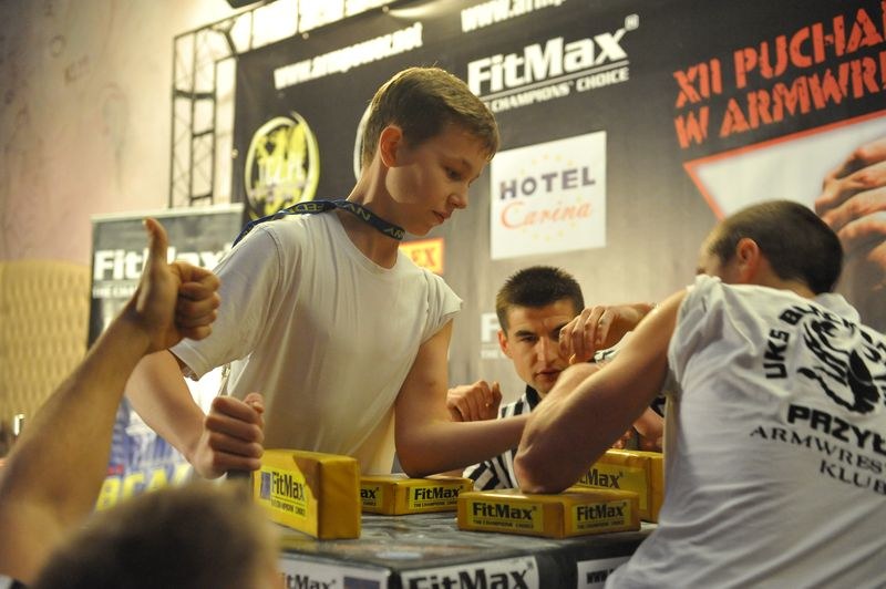 XII Puchar Polski W Armwrestlingu Reka Lewa