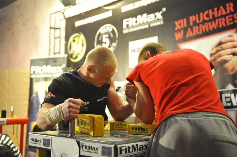 XII Puchar Polski W Armwrestlingu Reka Lewa