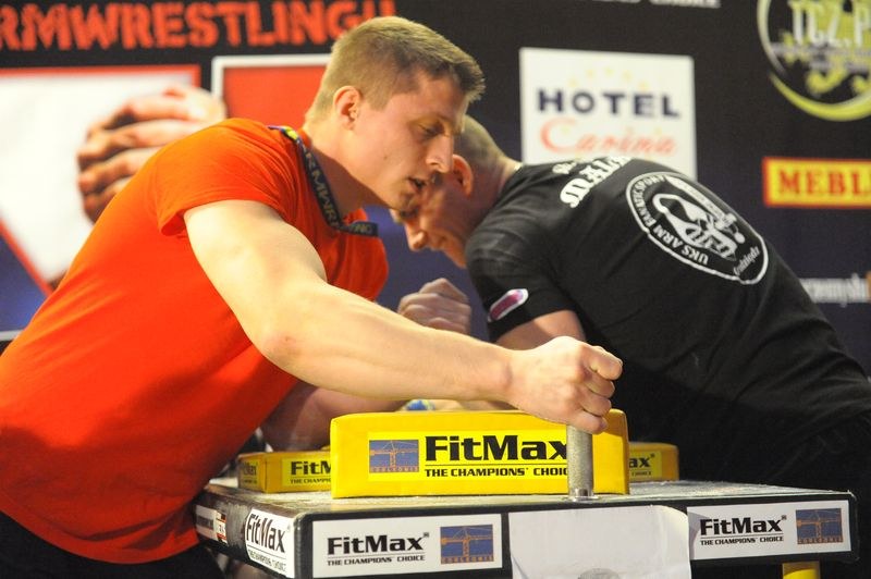 XII Puchar Polski W Armwrestlingu Reka Lewa