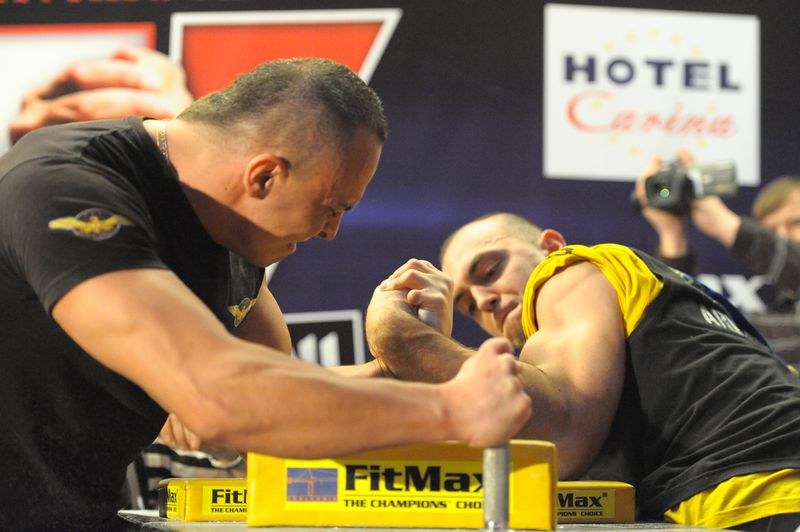 XII Puchar Polski W Armwrestlingu Reka Lewa