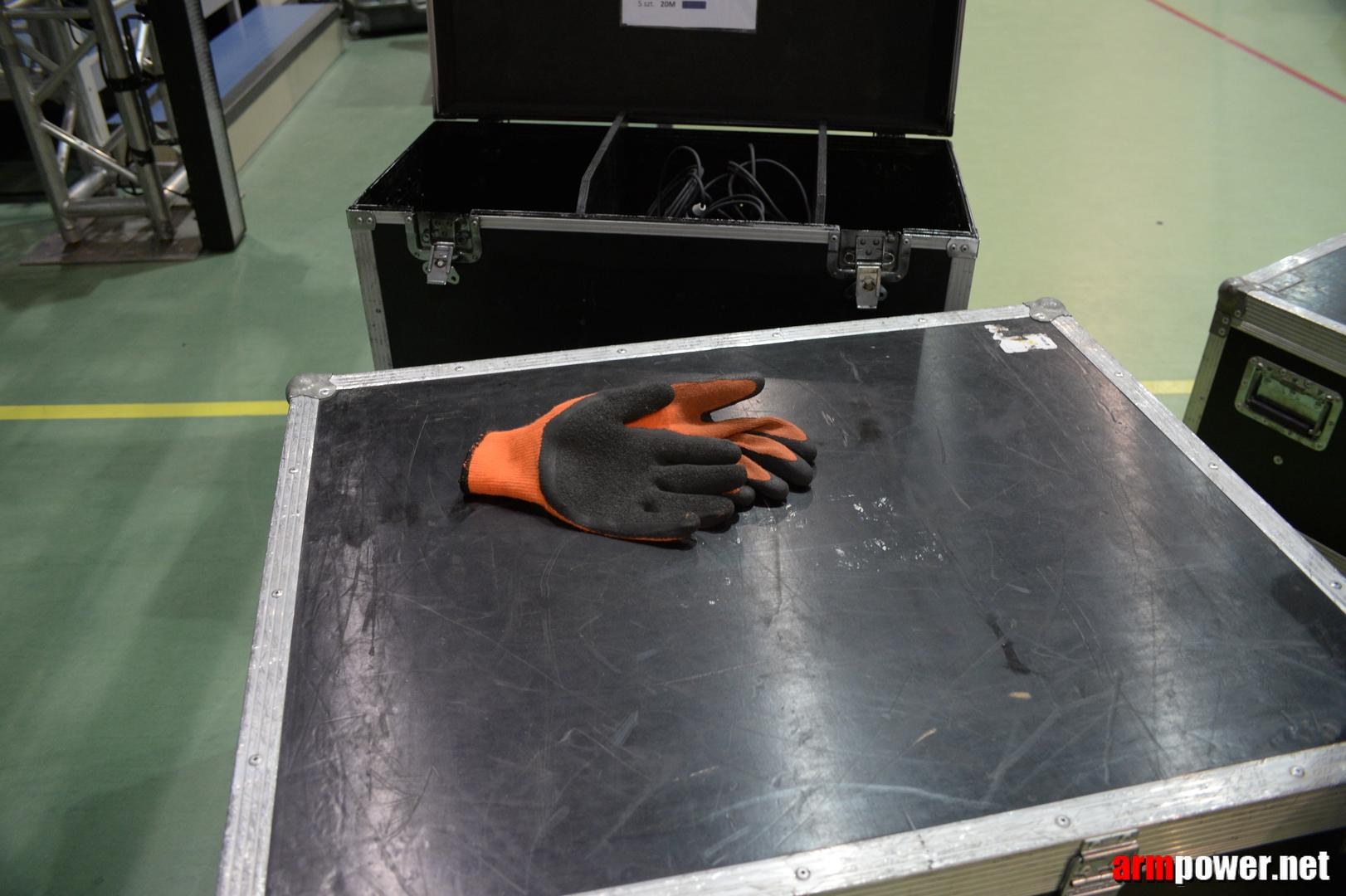 Zloty Tur 2015 By Mark Kazus Left Hand