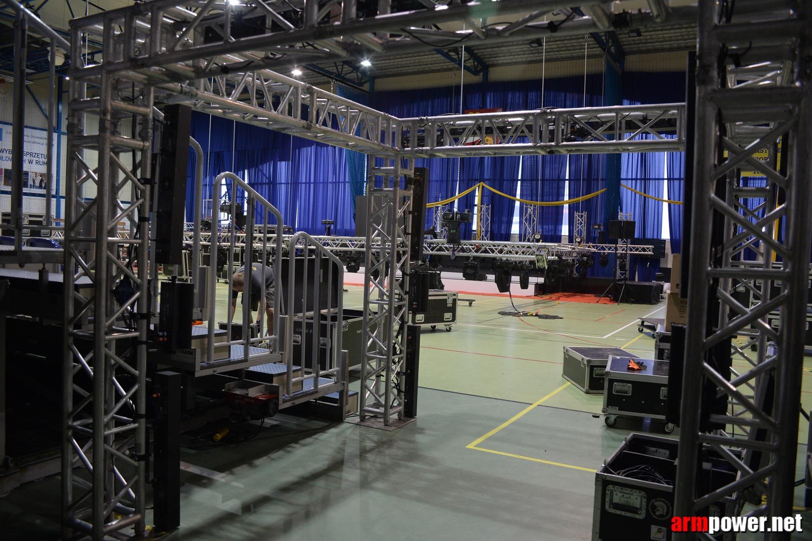 Zloty Tur 2015 By Mark Kazus Left Hand