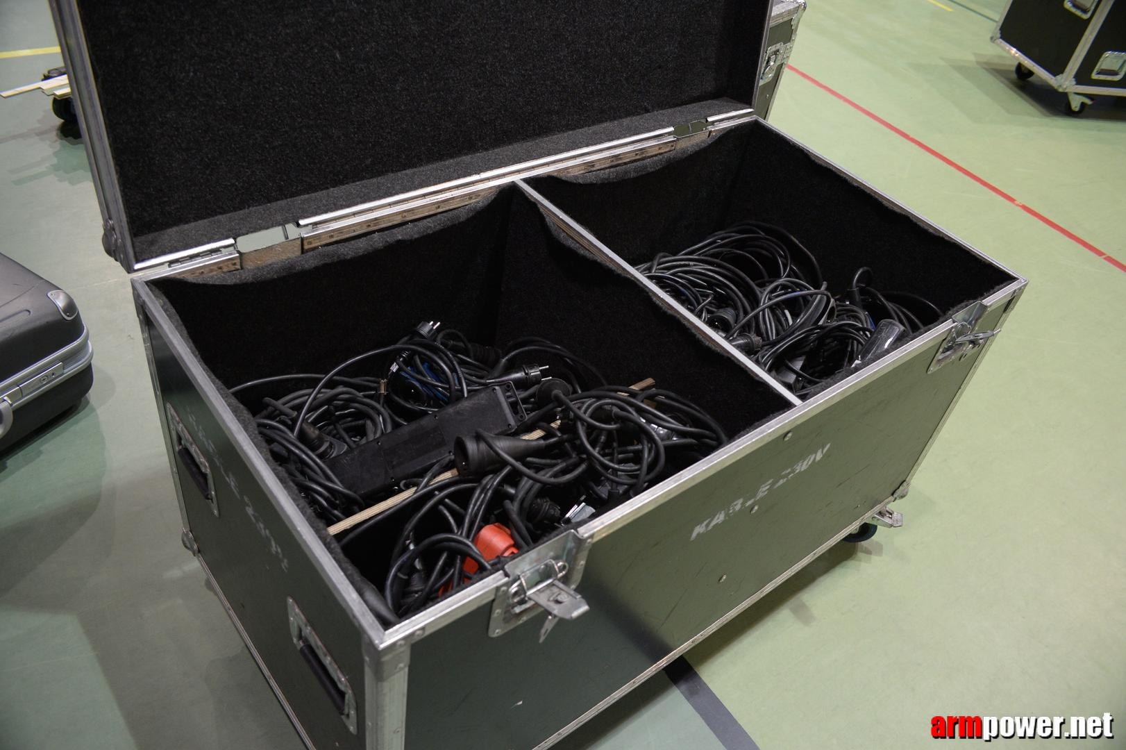 Zloty Tur 2015 By Mark Kazus Left Hand