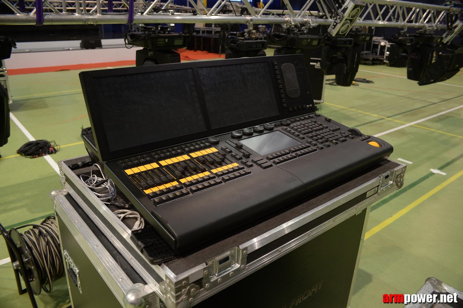 Zloty Tur 2015 By Mark Kazus Left Hand