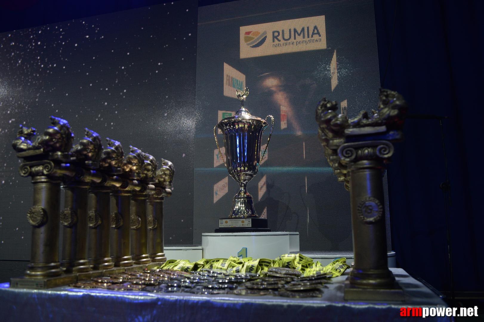 Zloty Tur 2015 By Mark Kazus Left Hand