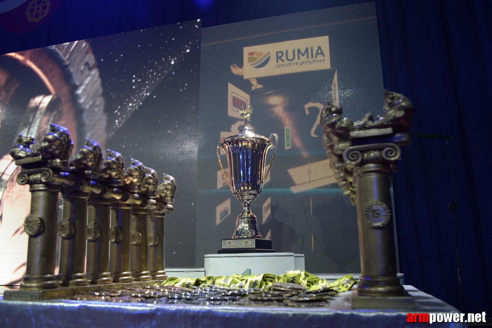 Zloty Tur 2015 By Mark Kazus Left Hand