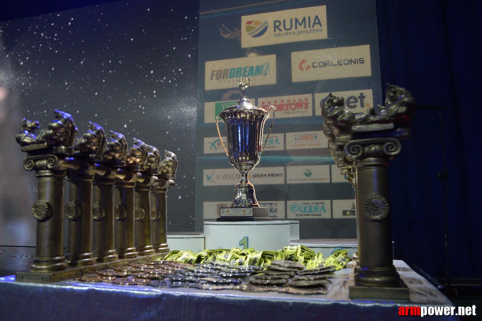 Zloty Tur 2015 By Mark Kazus Left Hand