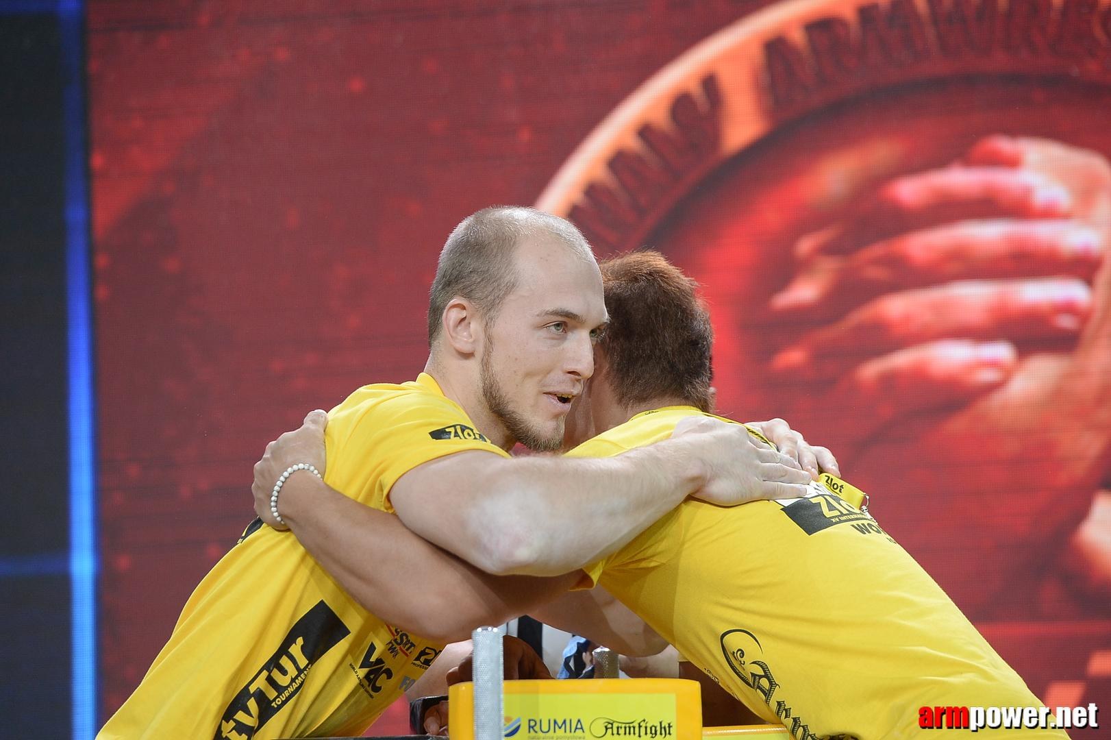 Zloty Tur 2015 By Mark Kazus Right Hand