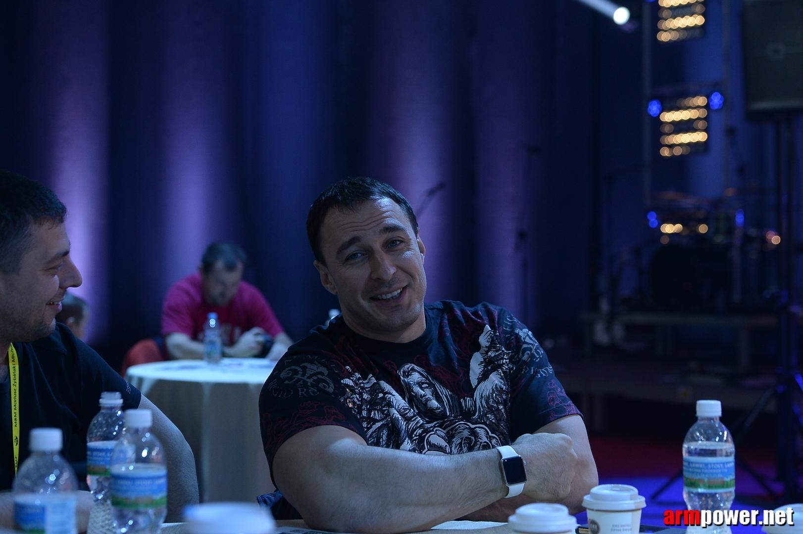 Zloty Tur 2015 By Mark Kazus Right Hand