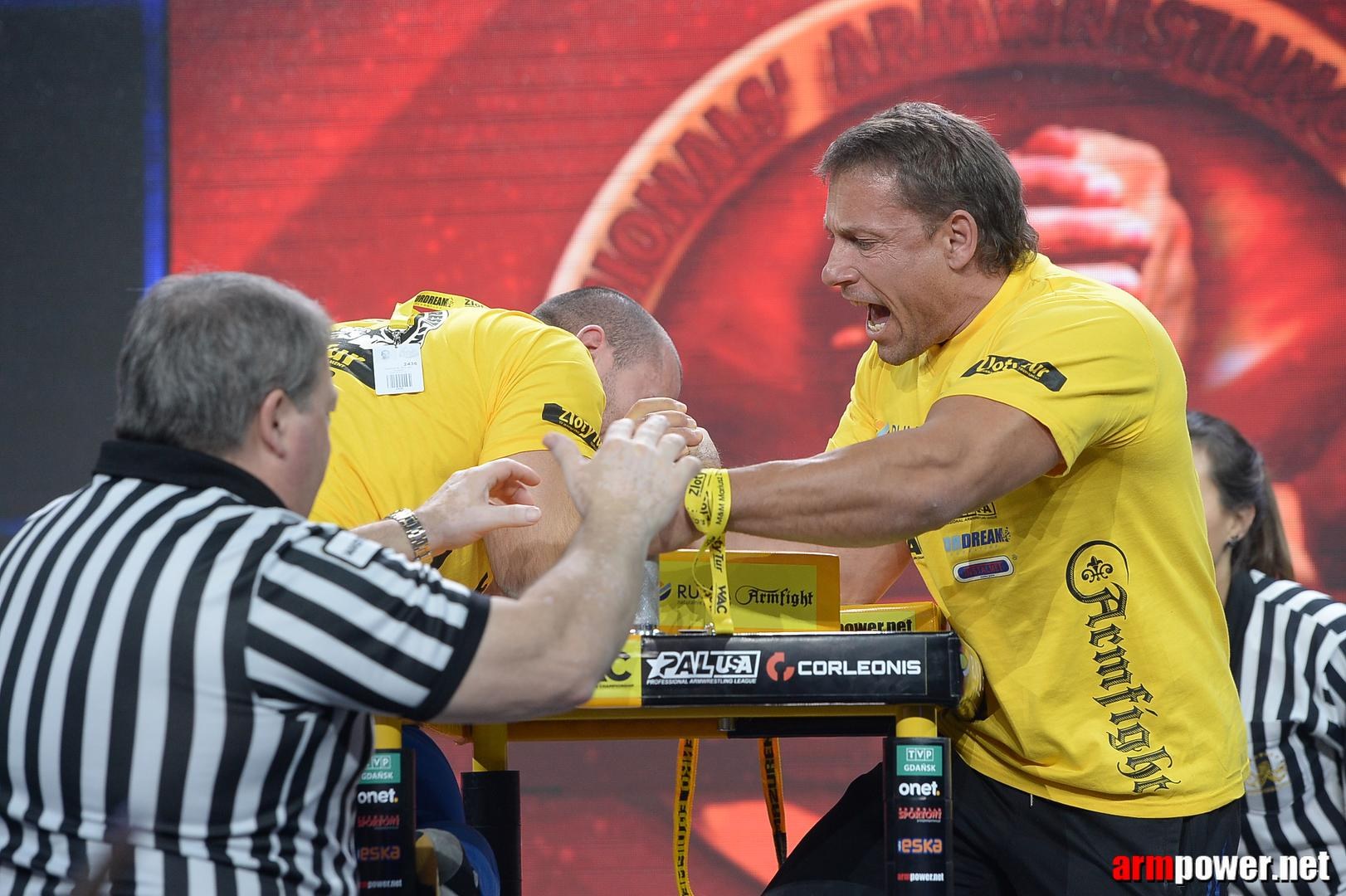 Zloty Tur 2015 By Mark Kazus Right Hand