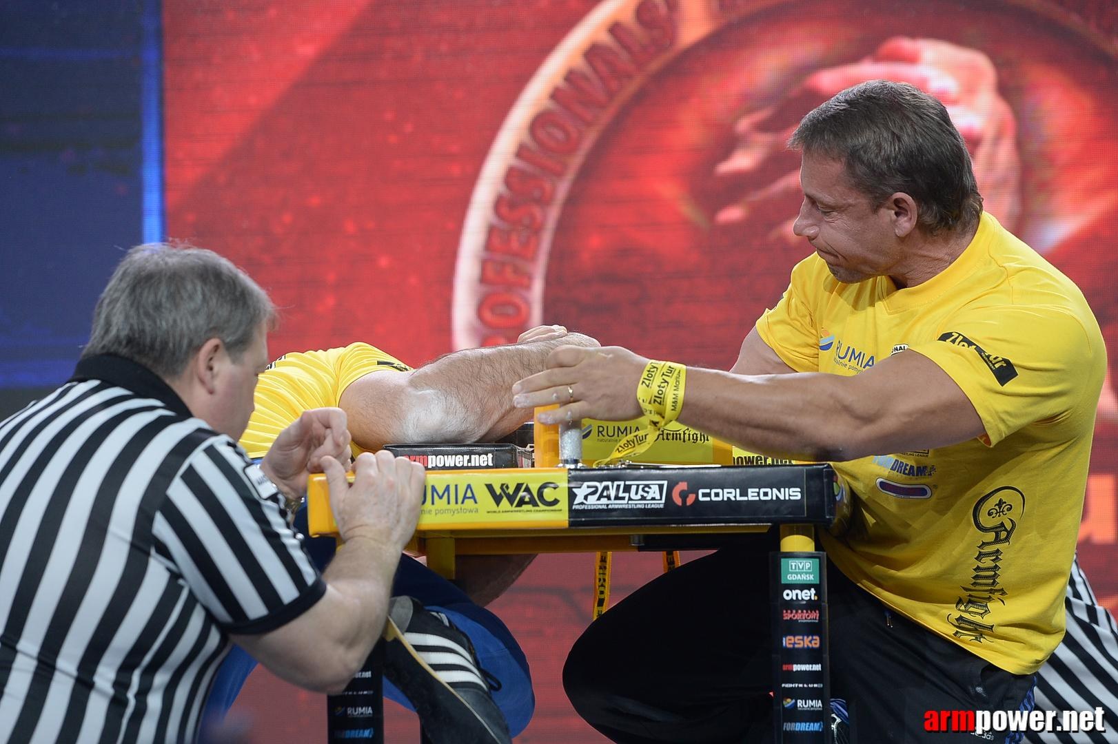 Zloty Tur 2015 By Mark Kazus Right Hand