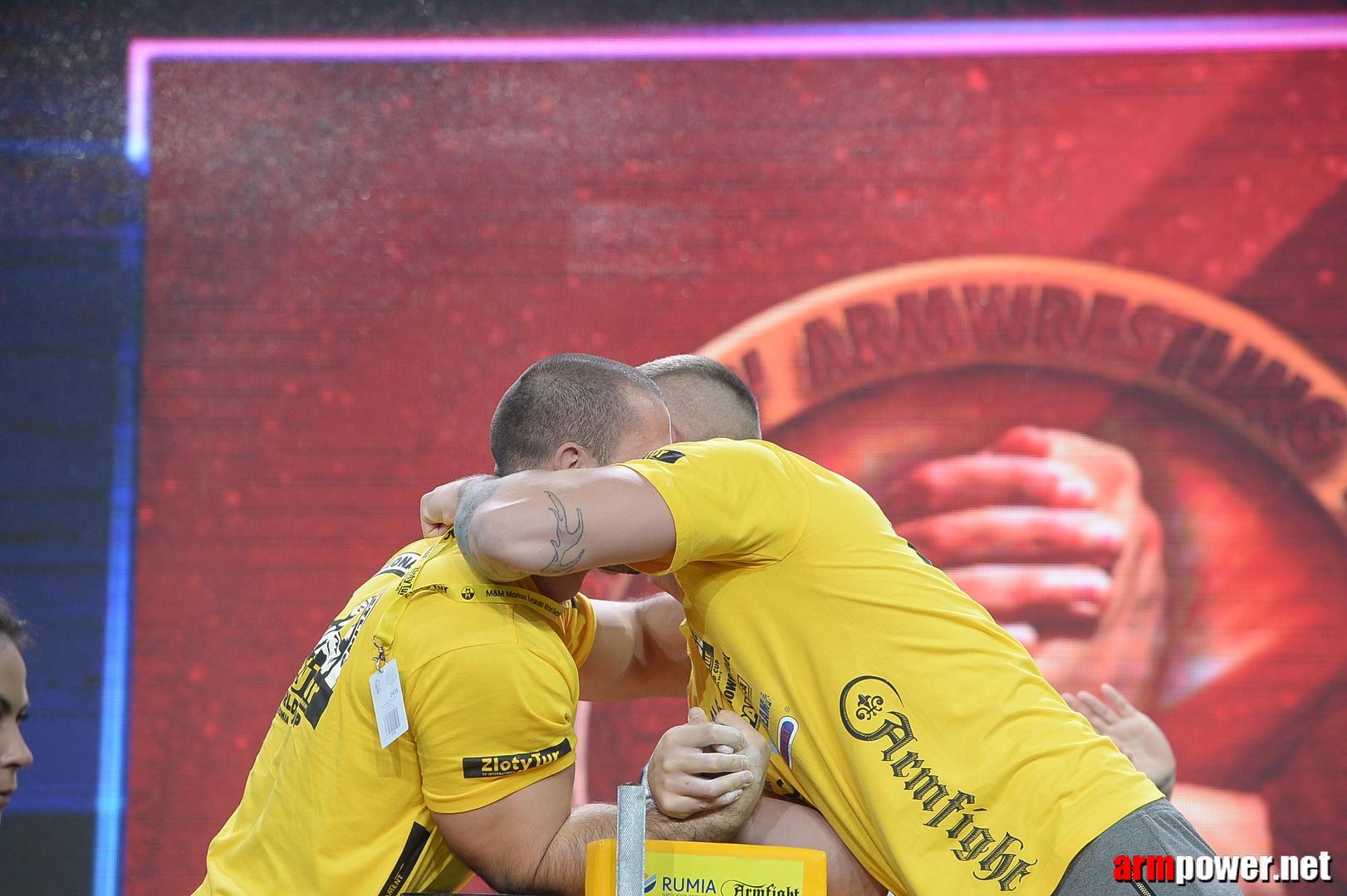 Zloty Tur 2015 By Mark Kazus Right Hand