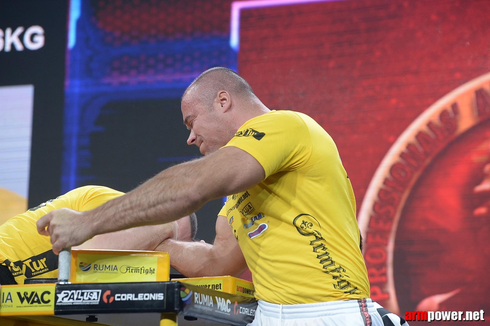 Zloty Tur 2015 By Mark Kazus Right Hand