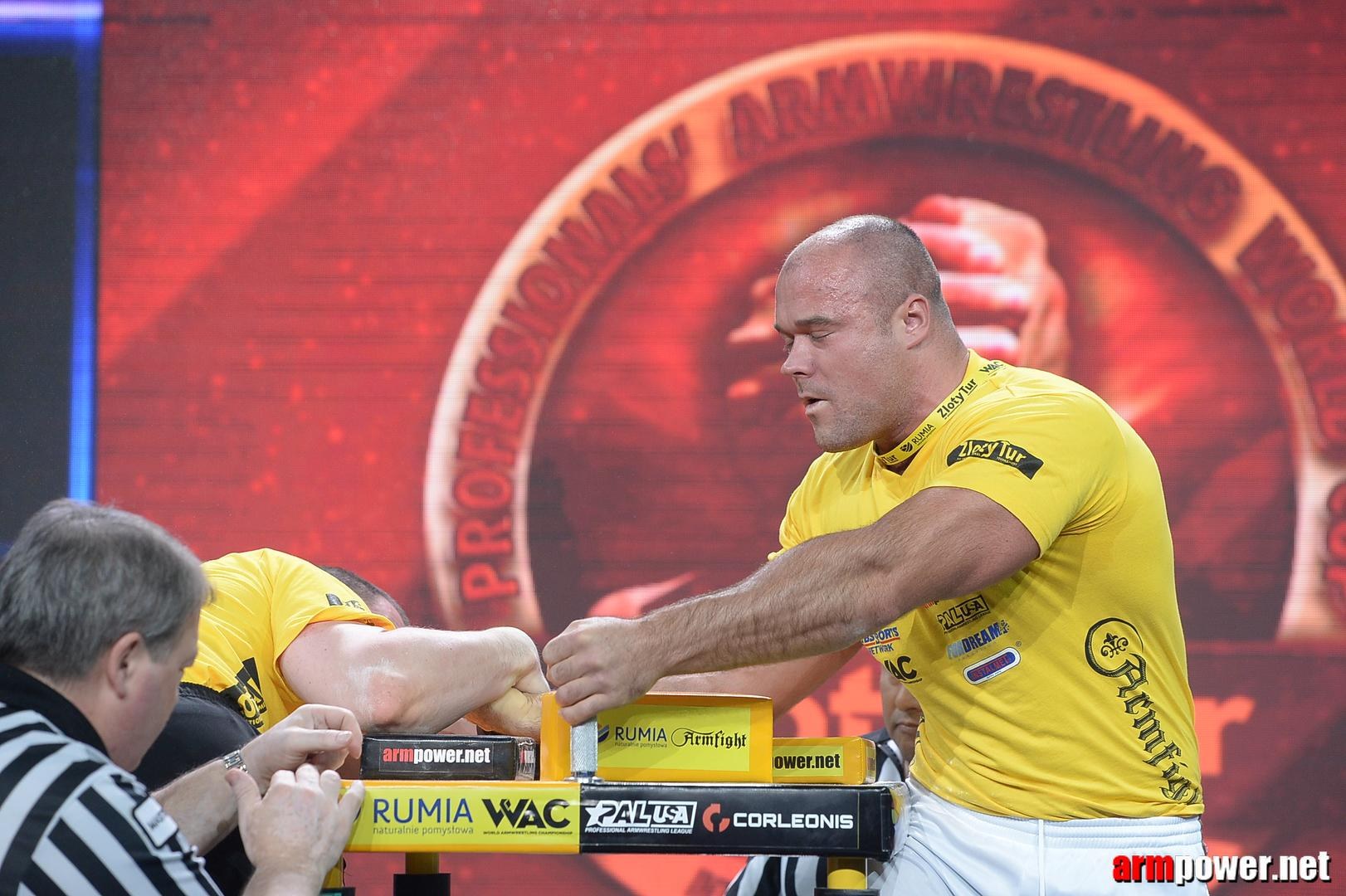 Zloty Tur 2015 By Mark Kazus Right Hand