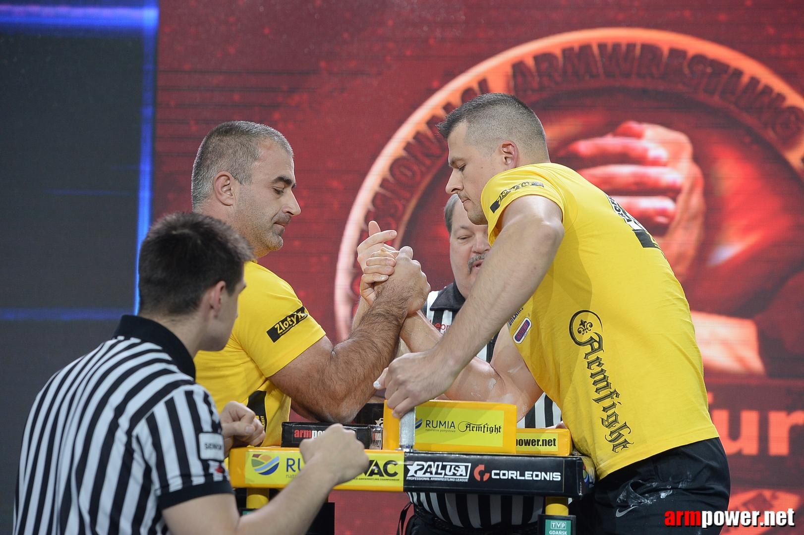 Zloty Tur 2015 By Mark Kazus Right Hand