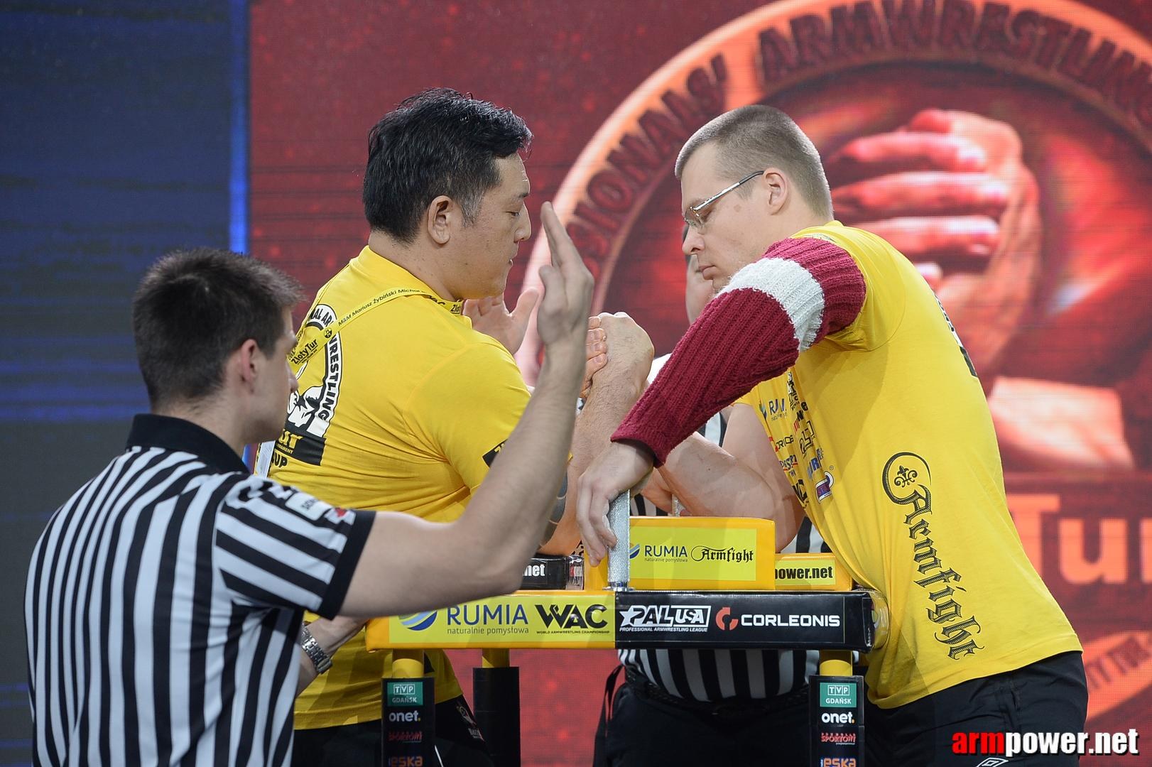 Zloty Tur 2015 By Mark Kazus Right Hand