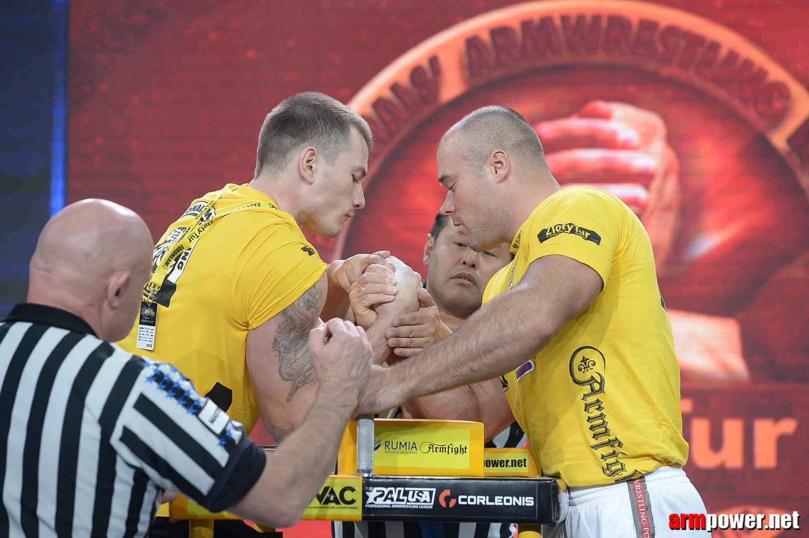 Zloty Tur 2015 By Mark Kazus Right Hand