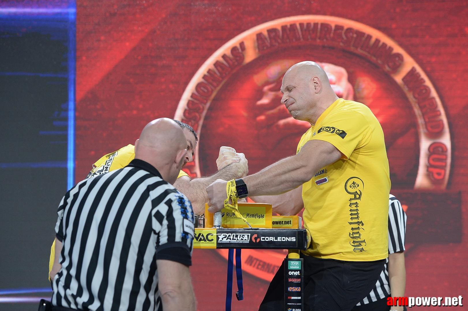 Zloty Tur 2015 By Mark Kazus Right Hand