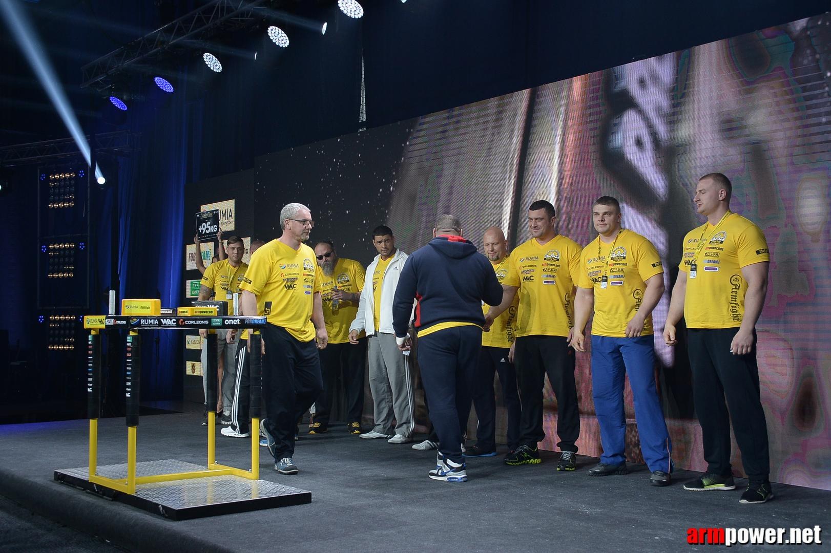 Zloty Tur 2015 By Mark Kazus Right Hand