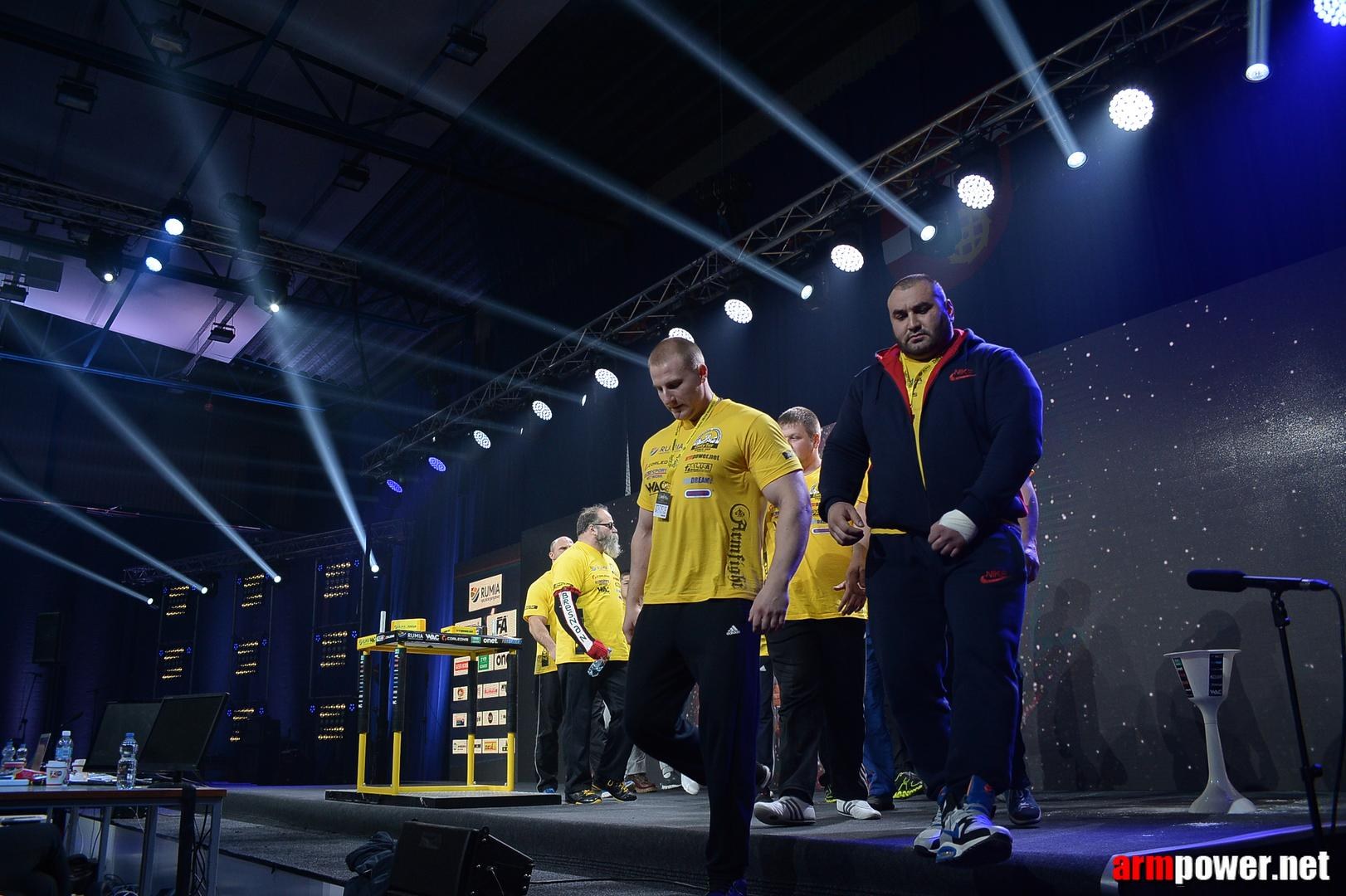 Zloty Tur 2015 By Mark Kazus Right Hand