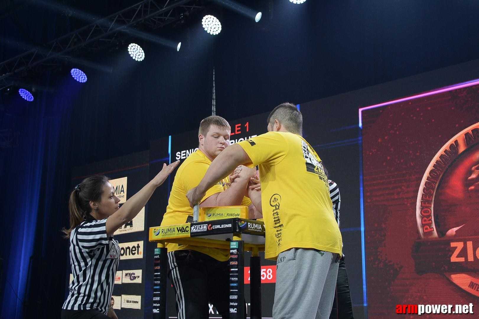 Zloty Tur 2015 By Mark Kazus Right Hand