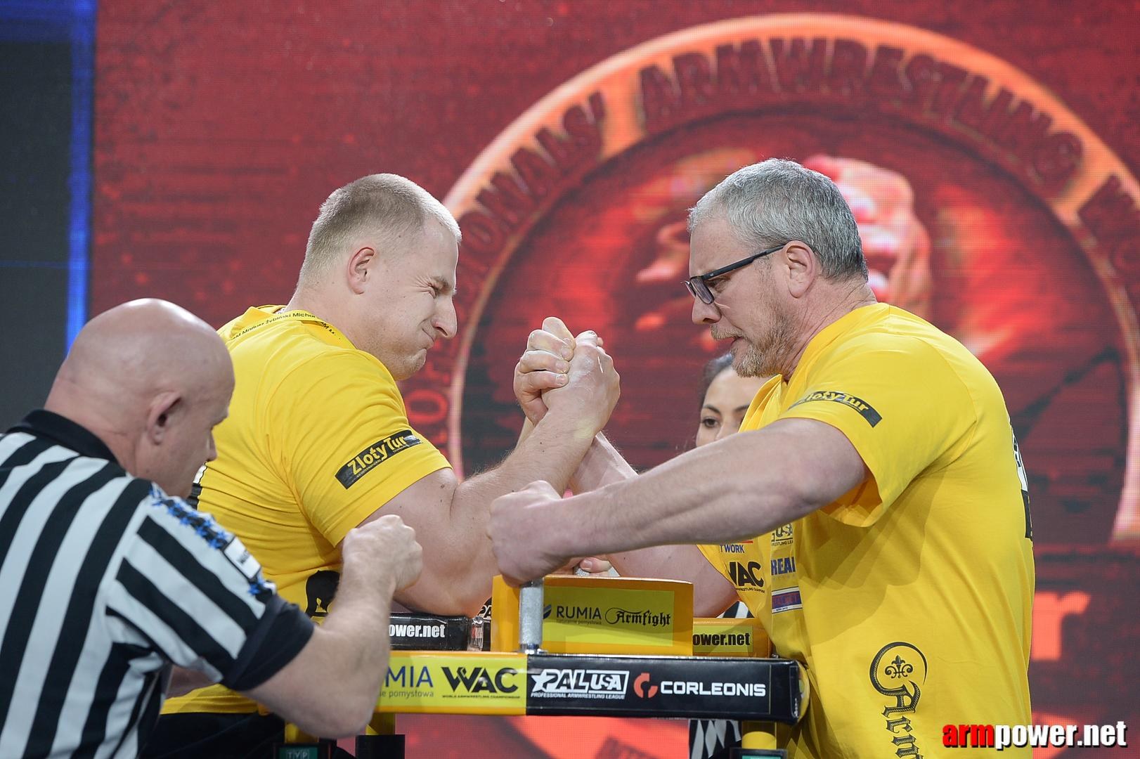 Zloty Tur 2015 By Mark Kazus Right Hand