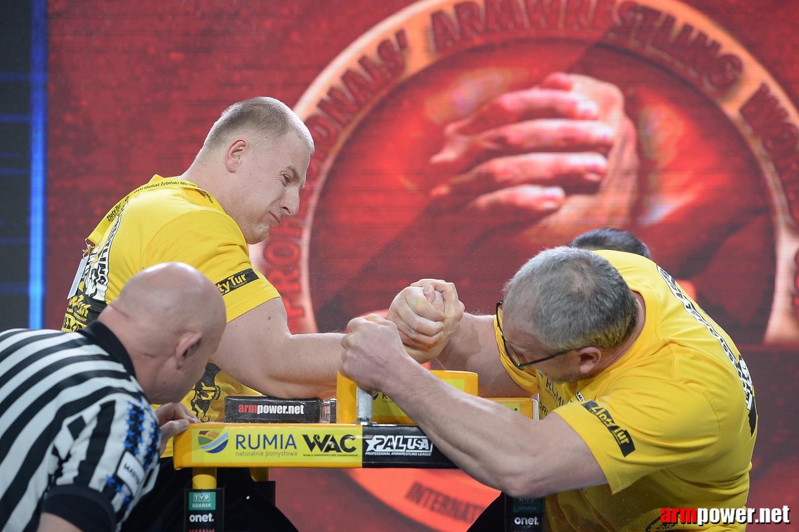 Zloty Tur 2015 By Mark Kazus Right Hand