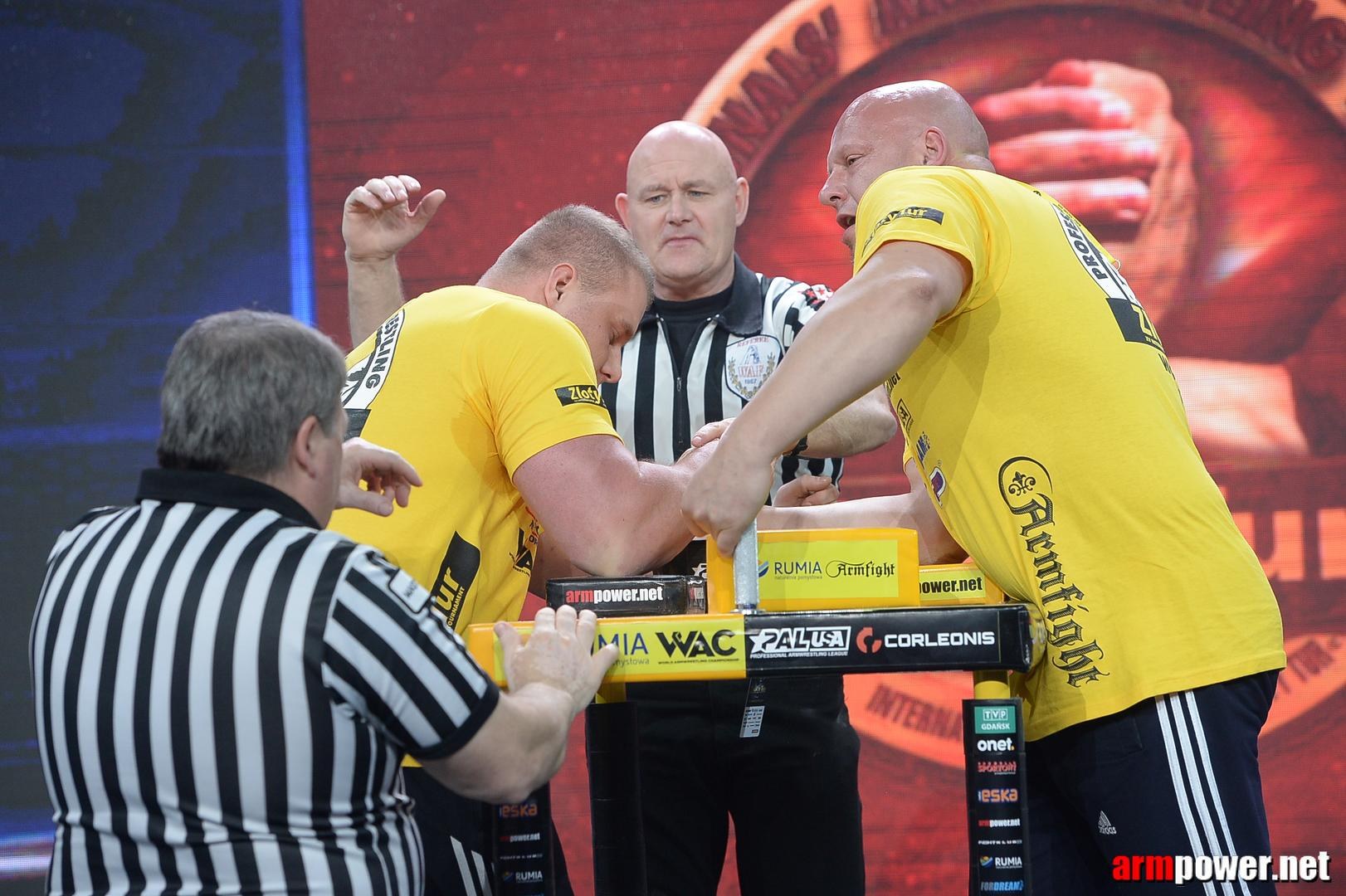 Zloty Tur 2015 By Mark Kazus Right Hand