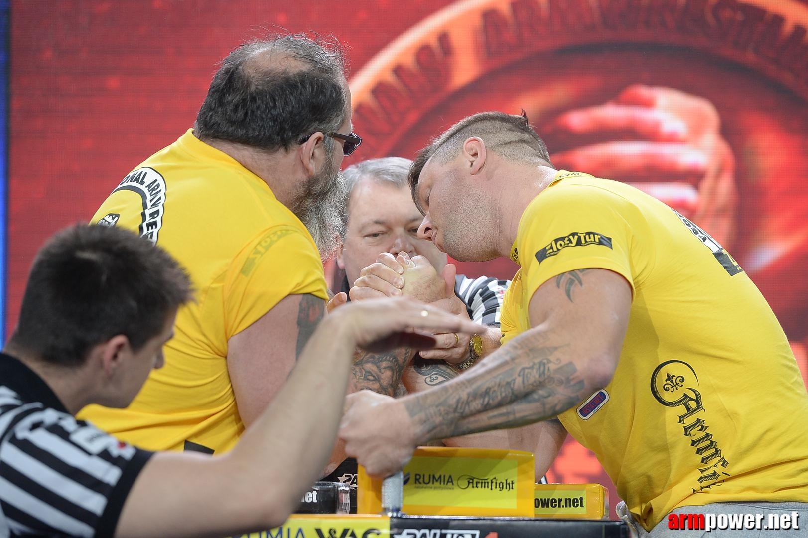 Zloty Tur 2015 By Mark Kazus Right Hand