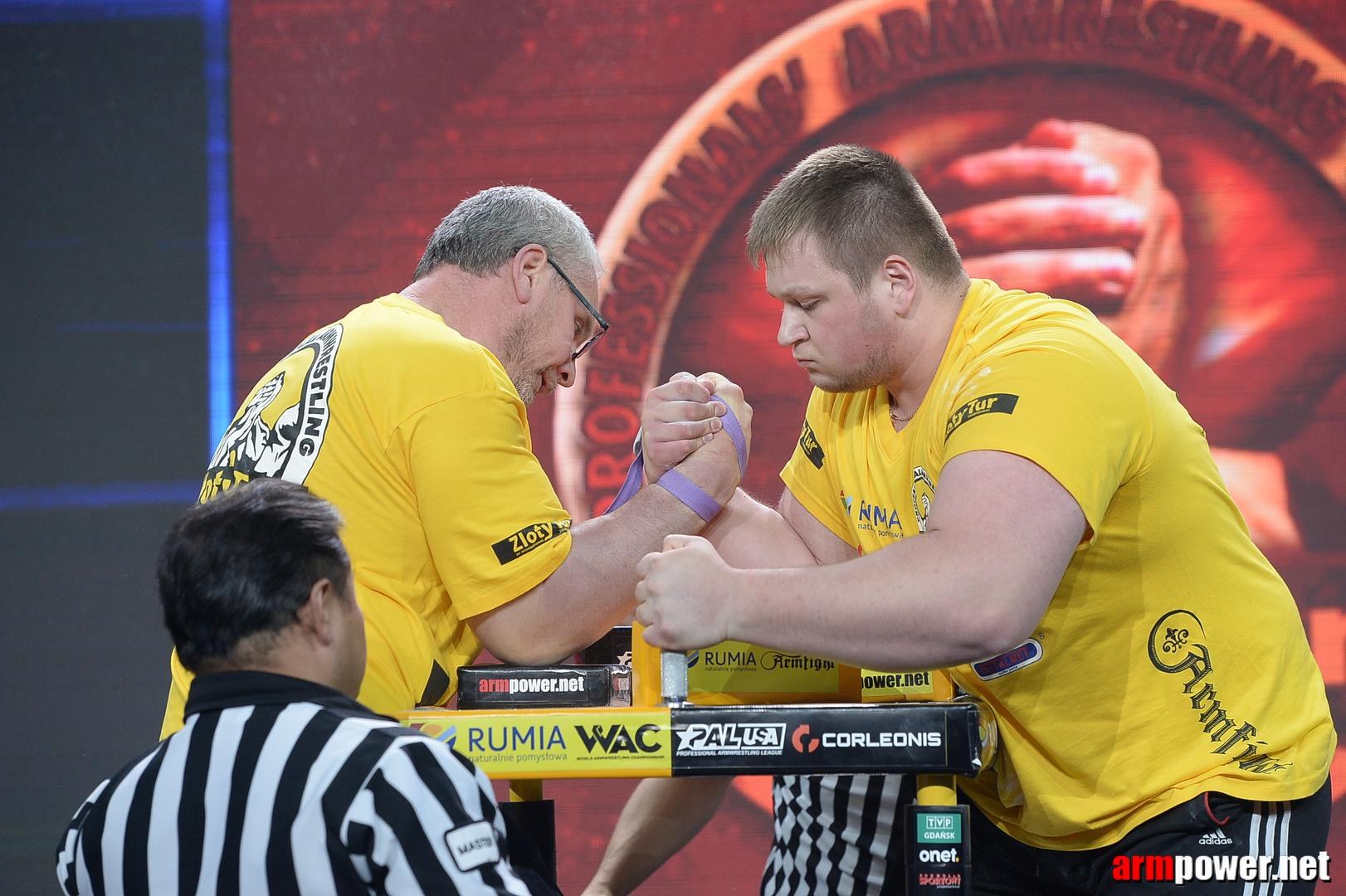 Zloty Tur 2015 By Mark Kazus Right Hand